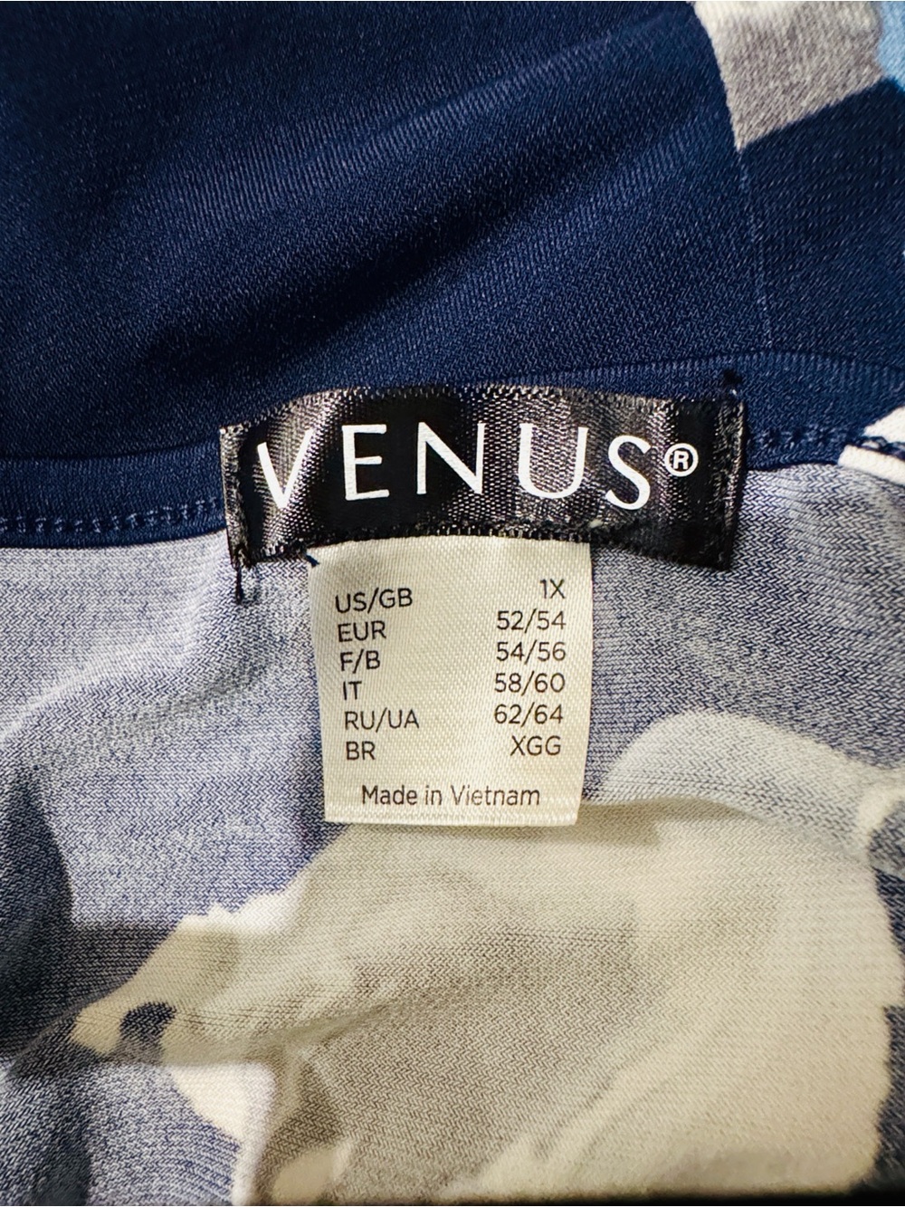 VENUS-Sleeveless Navy Floral Jumpsuit with Tie Waist - Picture 7 of 9